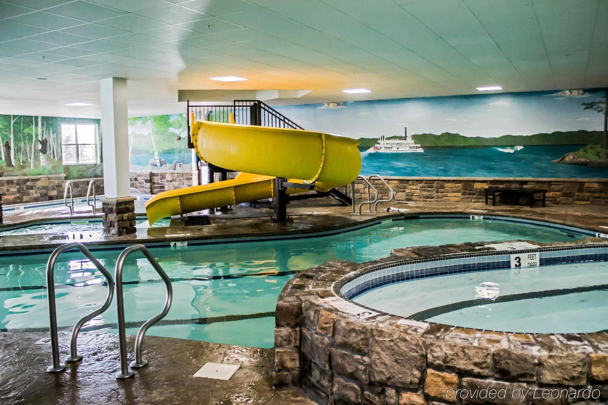 Comfort Suites Lake George - Queensbury Exteriér fotografie