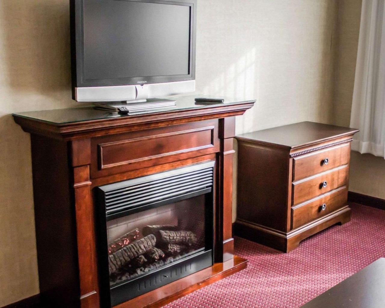 Comfort Suites Lake George - Queensbury Exteriér fotografie